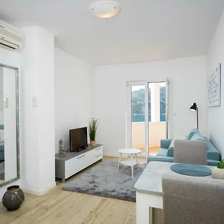 Apartman Hope 2 Vinisce
