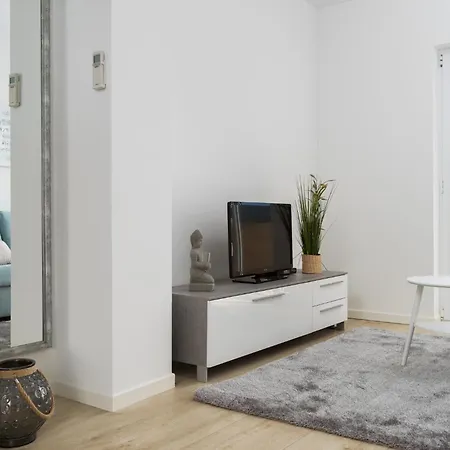 Apartman Hope 2 *